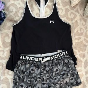 Youth XL Under Armour athletic set